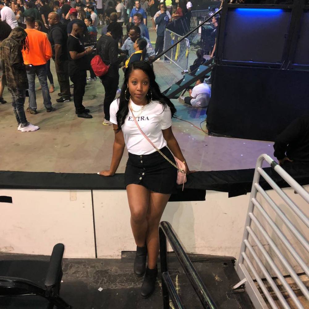 Meet your Posher, Jasmine